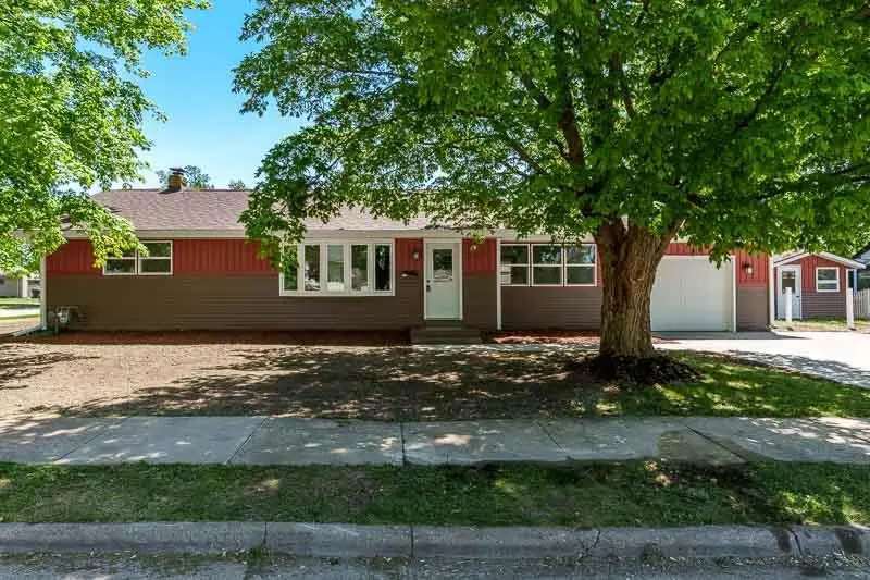 1103 Mitchell Street, Janesville, WI 53546 - #1