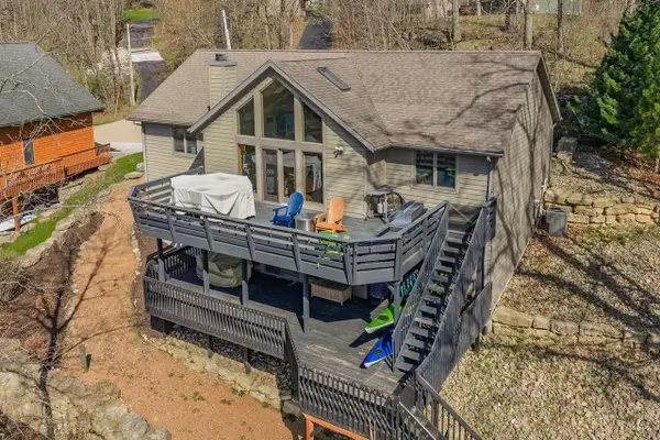 S752 W Redstone Drive, La Valle, WI 53941