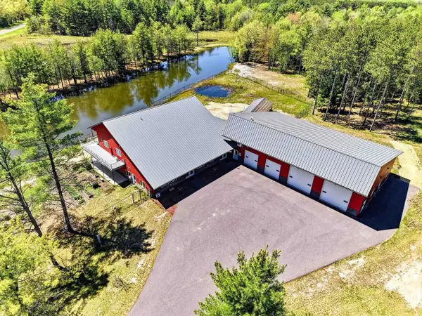 W5120 County Road G, Mauston, WI 53948