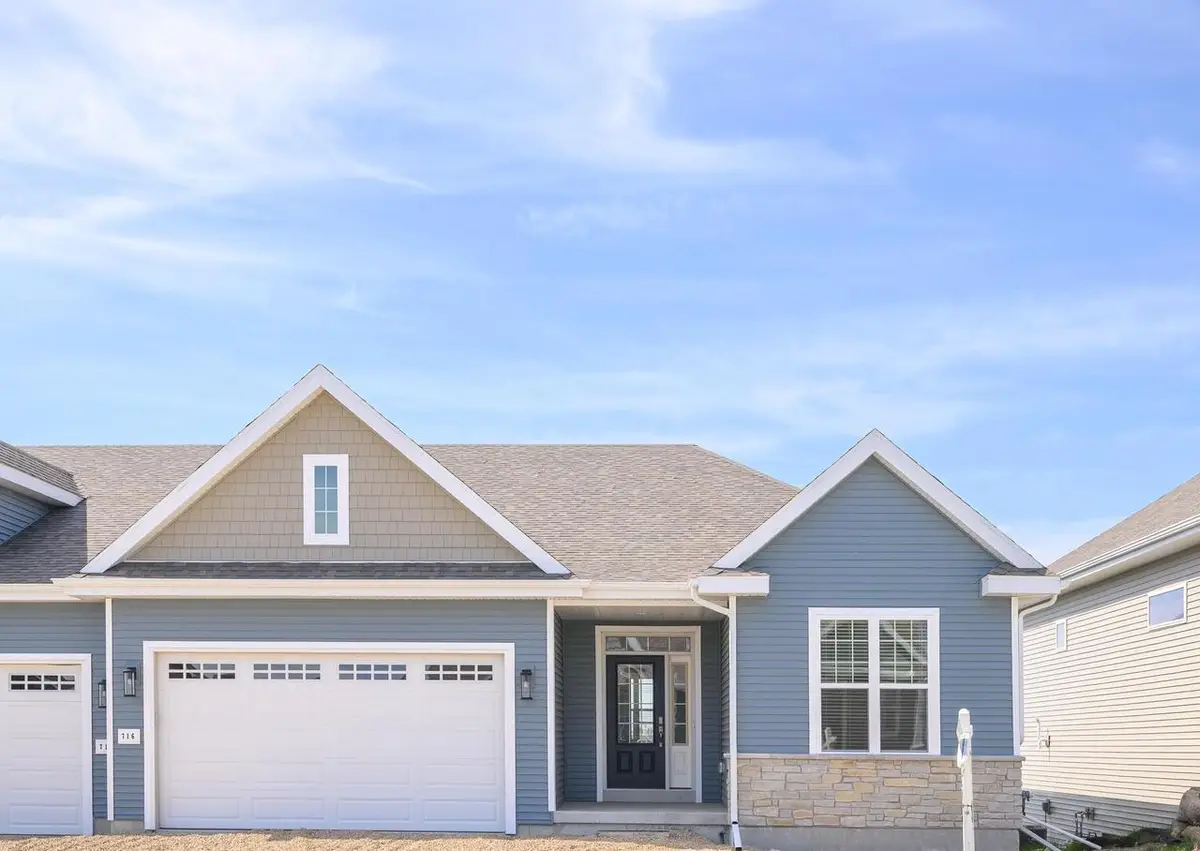 718 Cozy Farm Road, Waunakee, WI 53597 - #1
