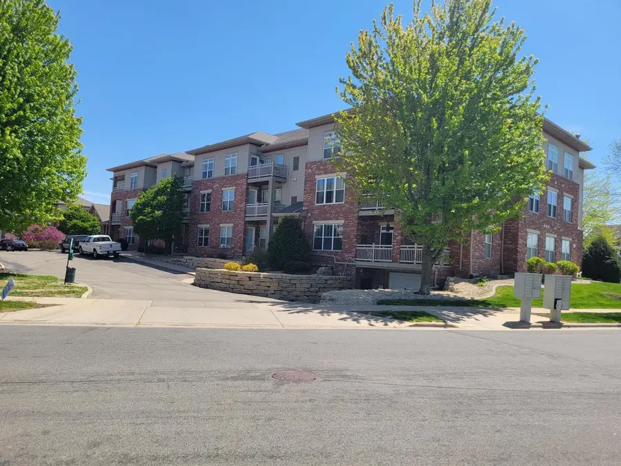 101 Metro Terrace #303, Madison, WI 53718 - #2