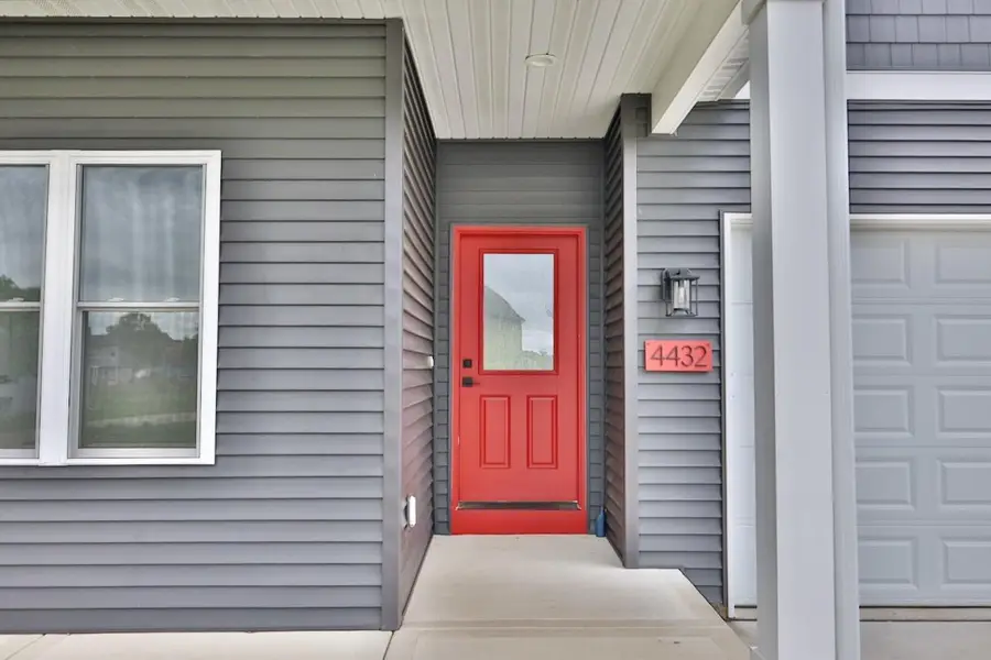 4432 Valor Way, Madison, WI 53718 - #2