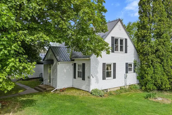 244 S Main Street, Hillpoint, WI 53937