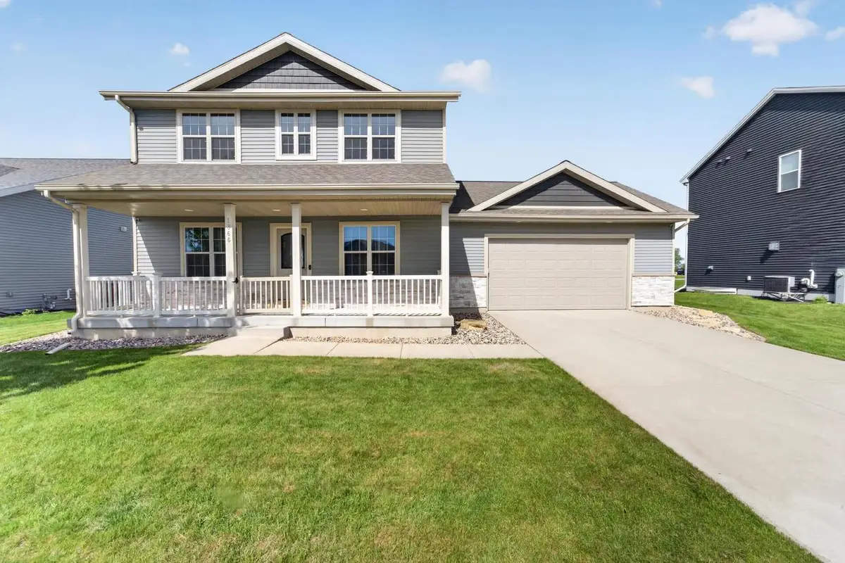 1366 N Pine Street, Sun Prairie, WI 53590 - #1