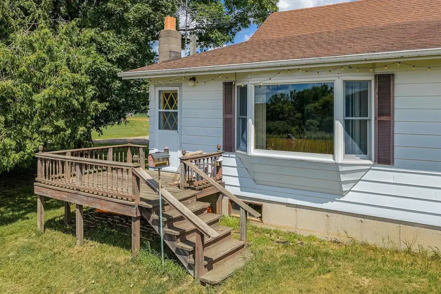 S1310 State 33 Road, La Valle, WI 53941 - #2
