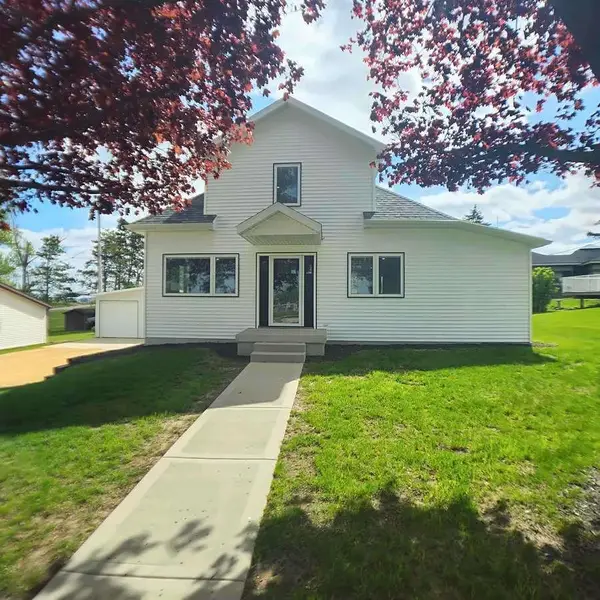 750 Main Street, Highland, WI 53543