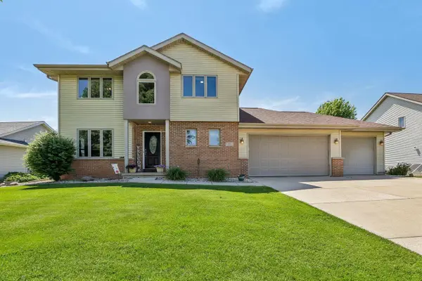 612 Greenfield Drive, Deforest, WI 53532