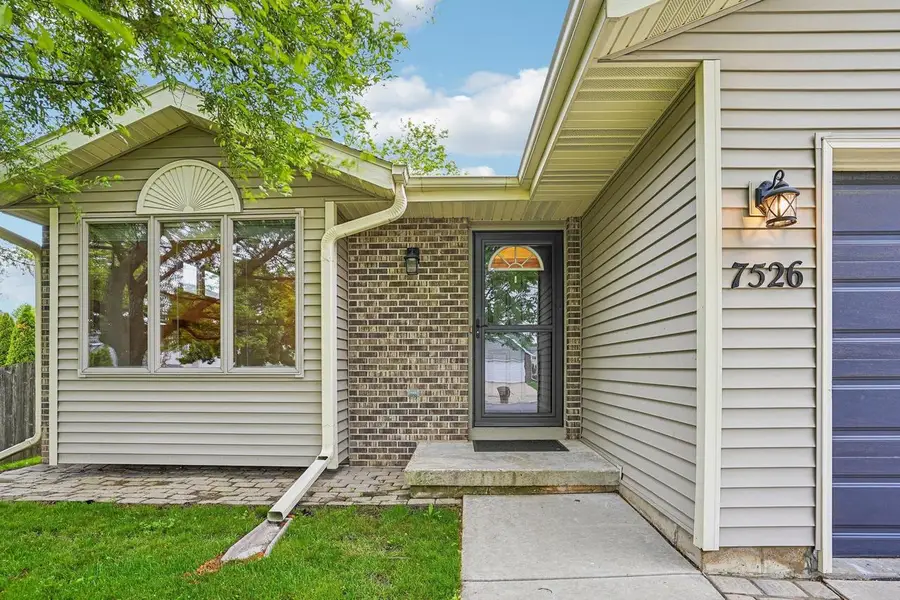 7526 Crawling Stone Road, Madison, WI 53719 - #2