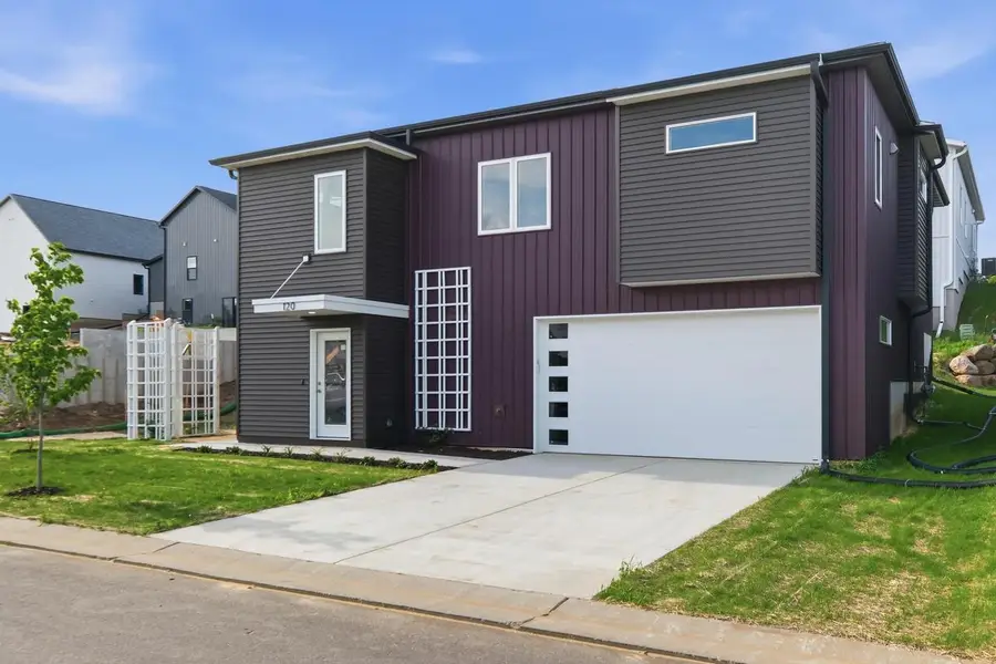 120 Boneset Avenue, Poynette, WI 53955 - #2