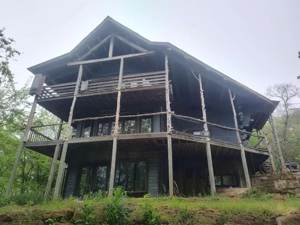 17820 Circle Drive Drive, Boscobel, WI 53805
