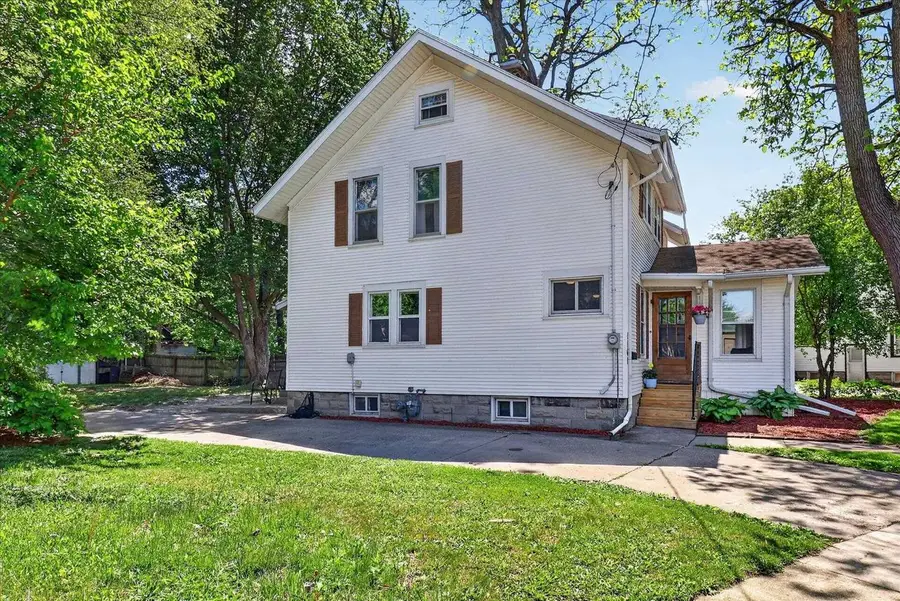 1161 Eaton Avenue, Beloit, WI 53511 - #2