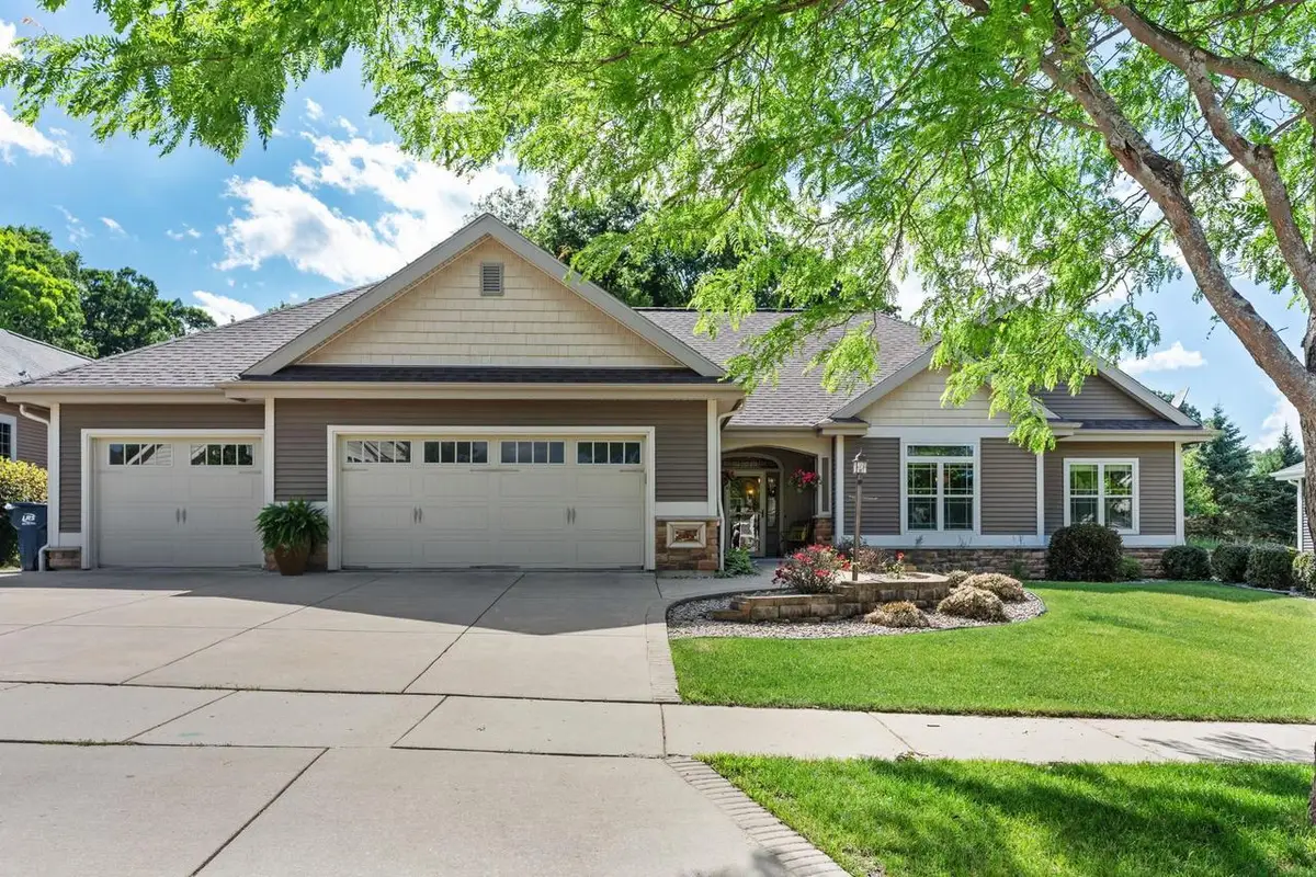 19 Savannah Parkway, Deerfield, WI 53531 - #1