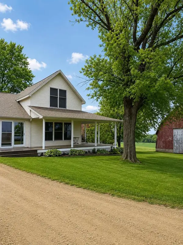 8734 W County G Road, Wonewoc, WI 53968