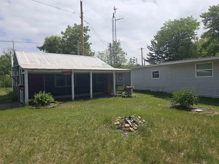 10606 Pine Lane, Bloomington, WI 53804 - #2