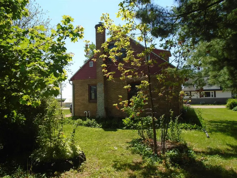 8902 County Road Y Road, Sauk City, WI 53583 - #2