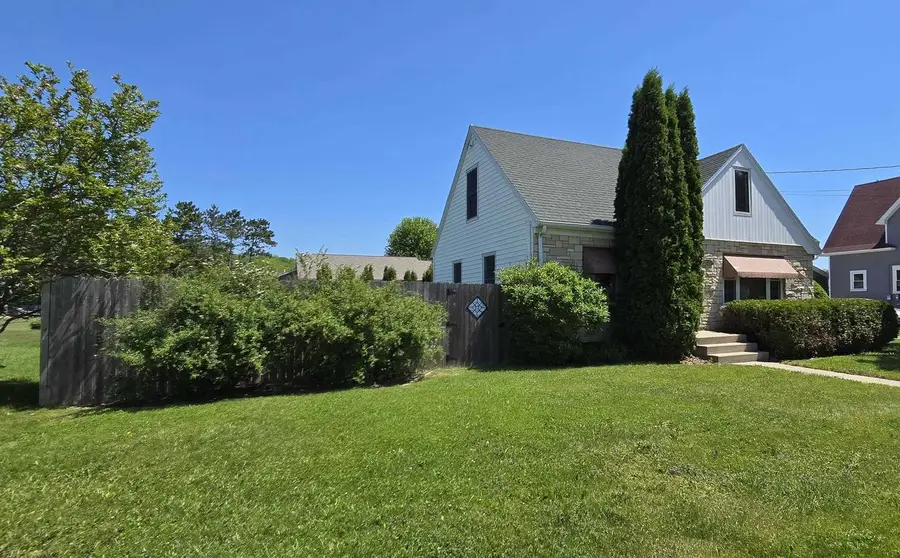 2041 Julius Street, Cross Plains, WI 53528 - #3