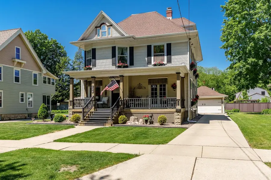 126 Jefferson Avenue, Janesville, WI 53545 - #3