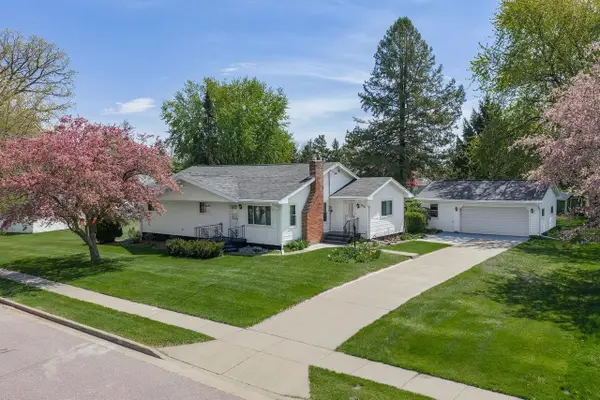 612 Grove Street, Mauston, WI 53948