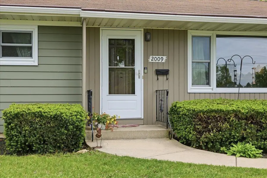 2009 Portage Road, Madison, WI 53704 - #2
