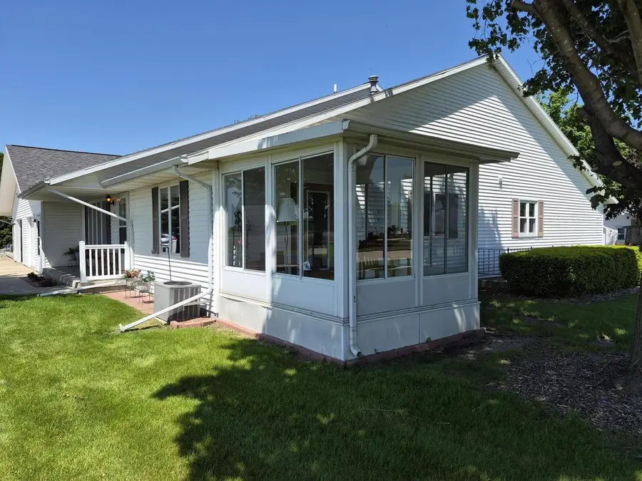 812 Pattee Drive, Waupun, WI 53963 - #3