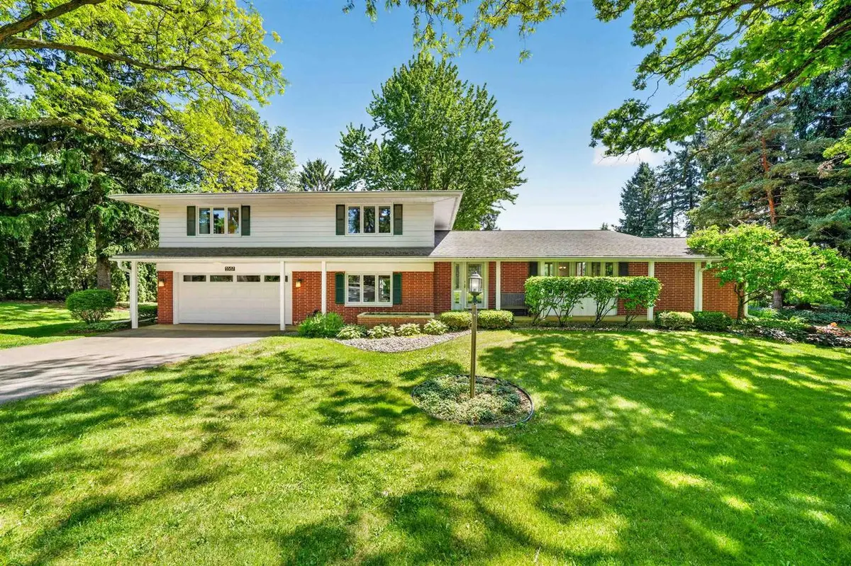 5567 Shamrock Lane, Fitchburg, WI 53711 - #1