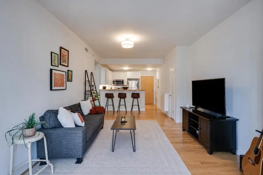 360 W Washington Avenue #712, Madison, WI 53703 - #3