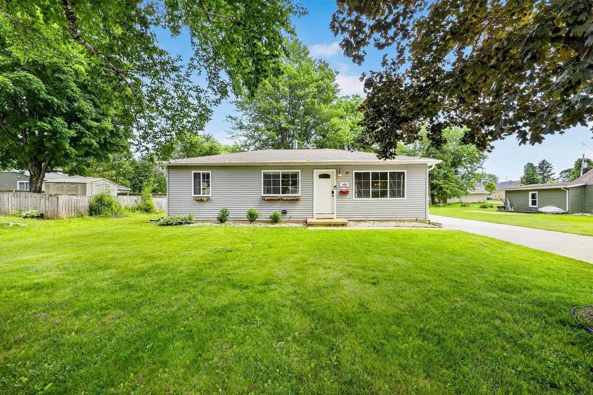 626 N Main Street, Columbus, WI 53925 - #1