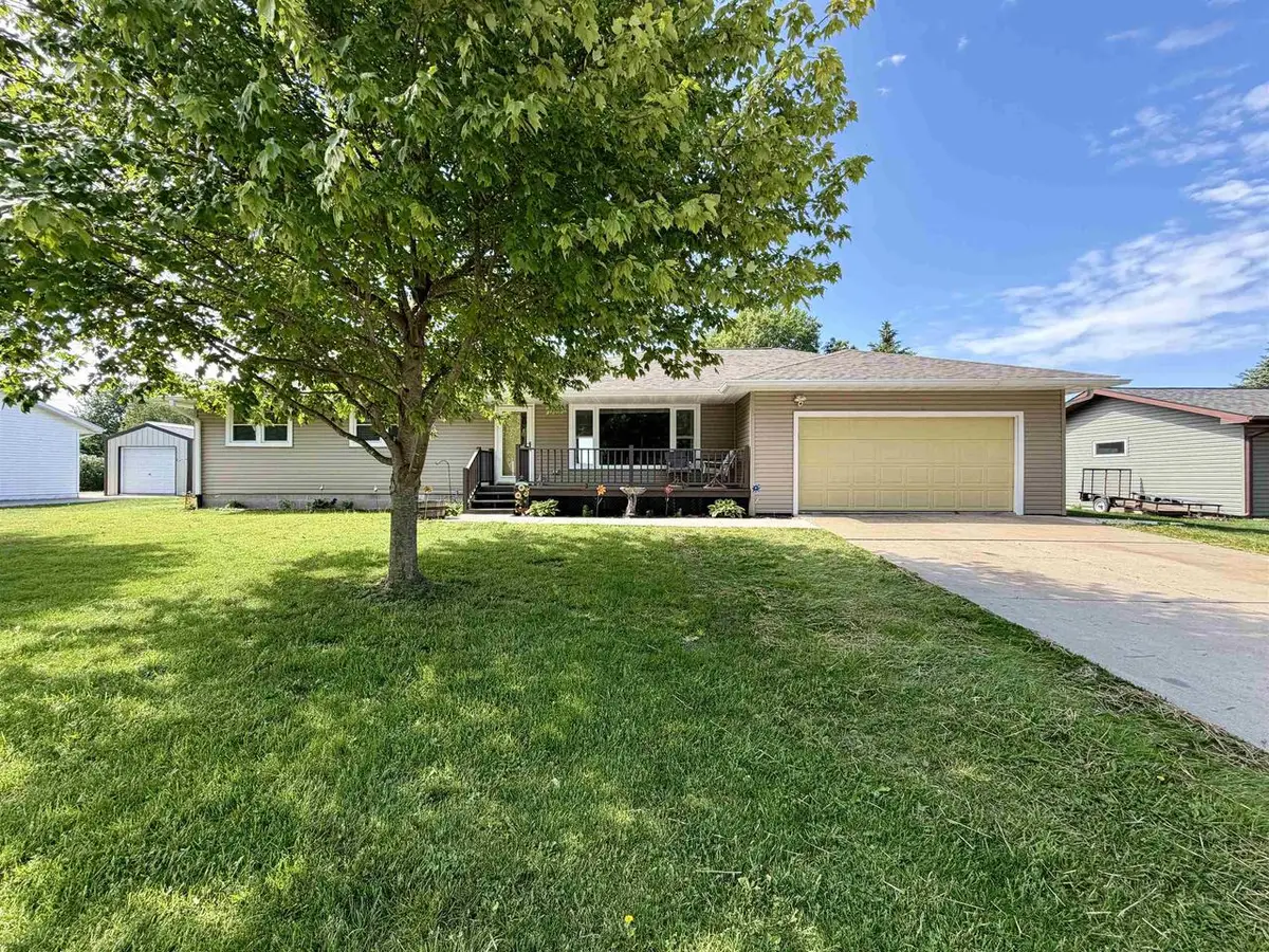 559 Summit Avenue, Monticello, WI 53570 - #1