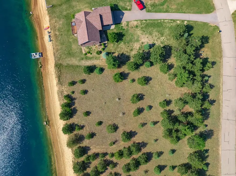 N7443 Silver Canoe Court, New Lisbon, WI 53950 - #3