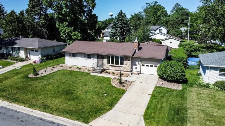108 N Franklin Street, Verona, WI 53593 - #2