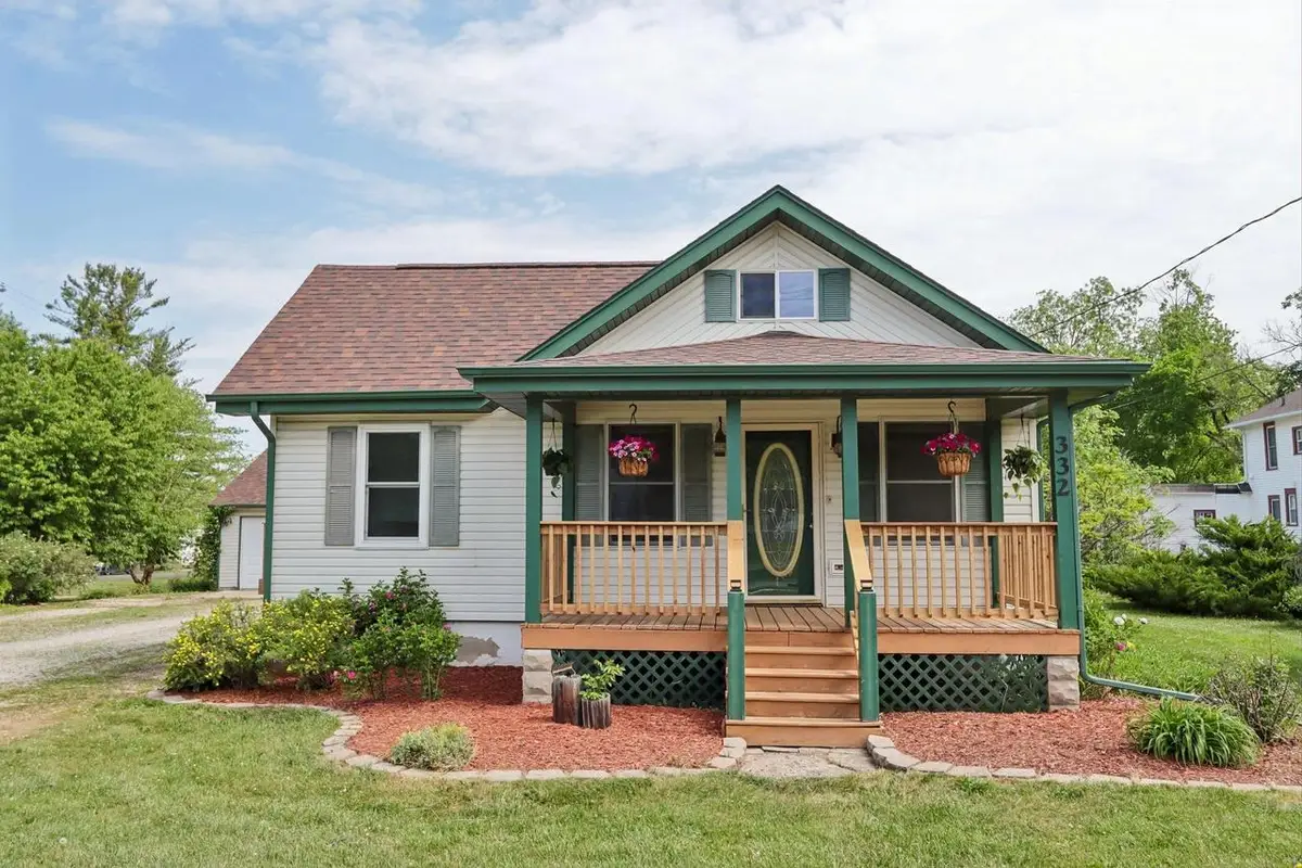 332 E Madison Avenue, Milton, WI 53563 - #1