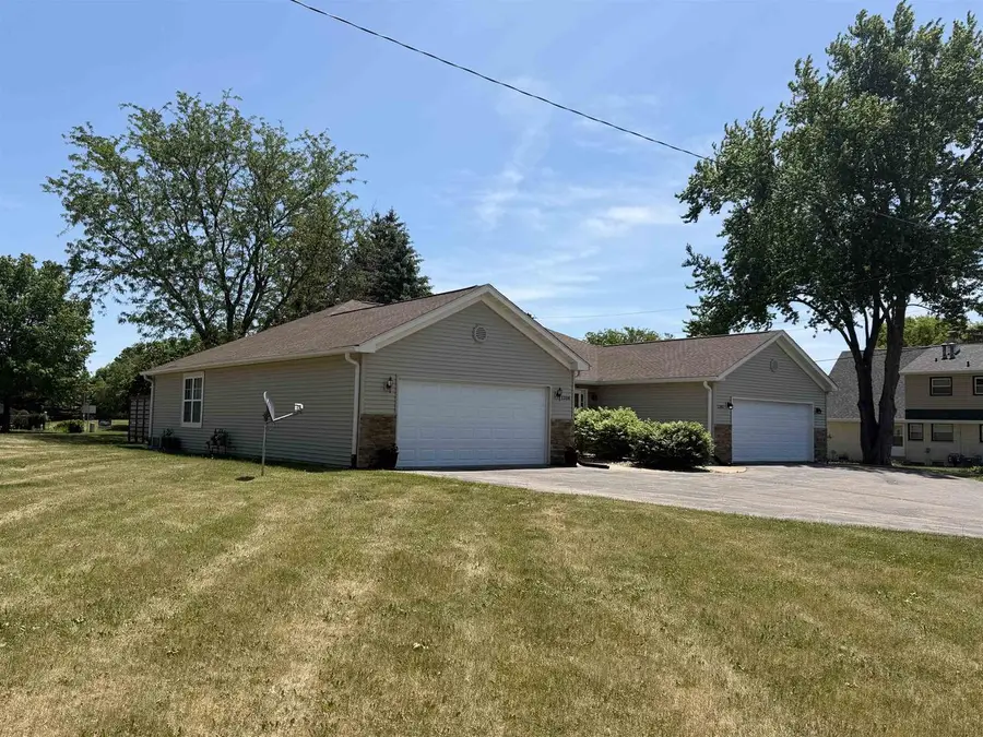 2302/2308 Bootmaker Drive, Beloit, WI 53511 - #3