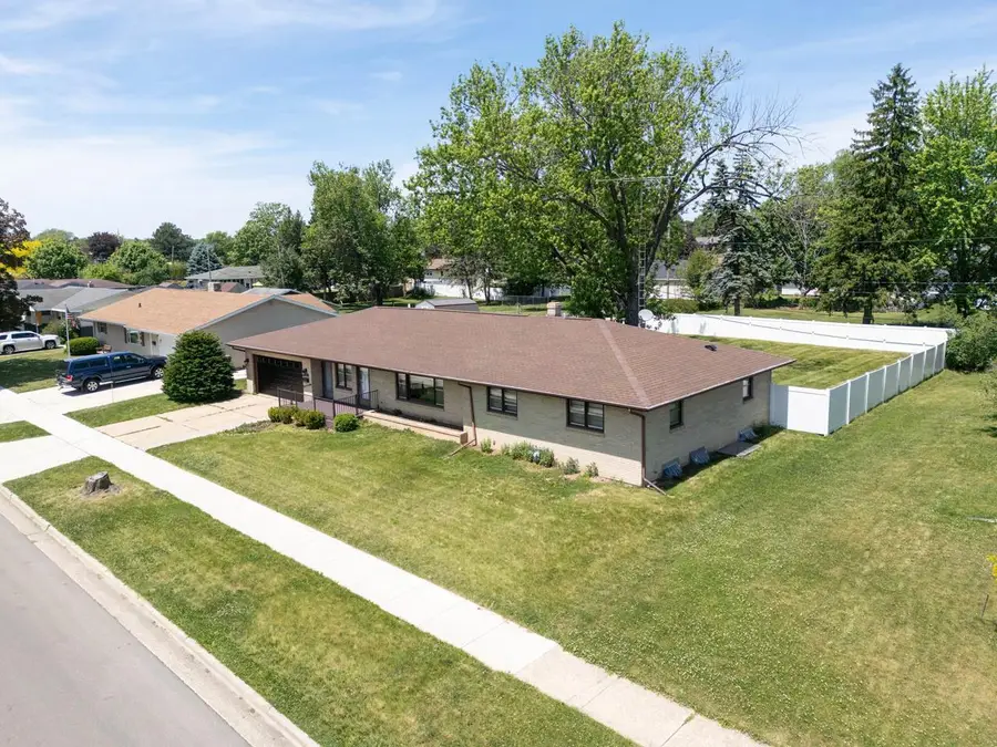 2020 Bond Place, Janesville, WI 53548 - #2