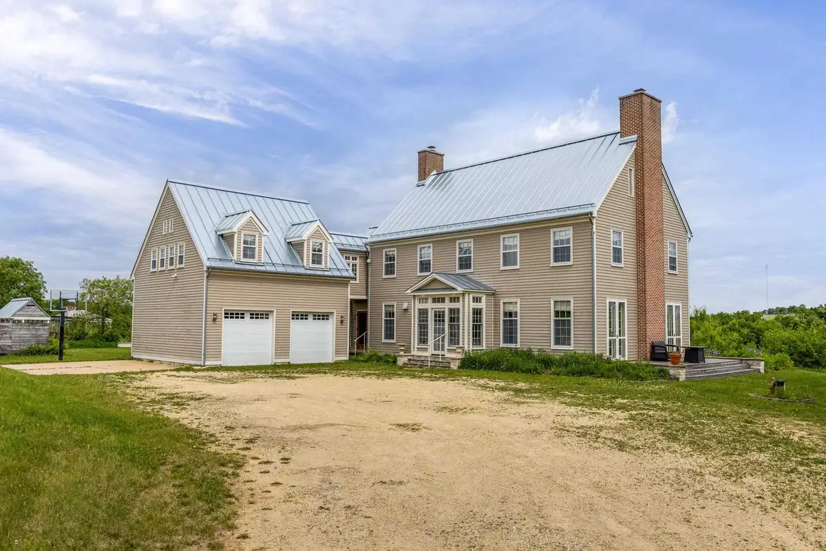 4275 Norwegian Hollow Road, Dodgeville, WI 53533 - #1