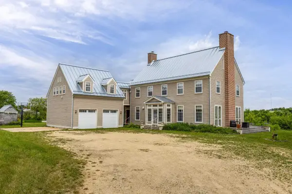 4275 Norwegian Hollow Road, Dodgeville, WI 53533