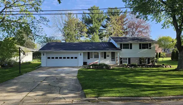 242 Sunset Road, Columbus, WI 53925