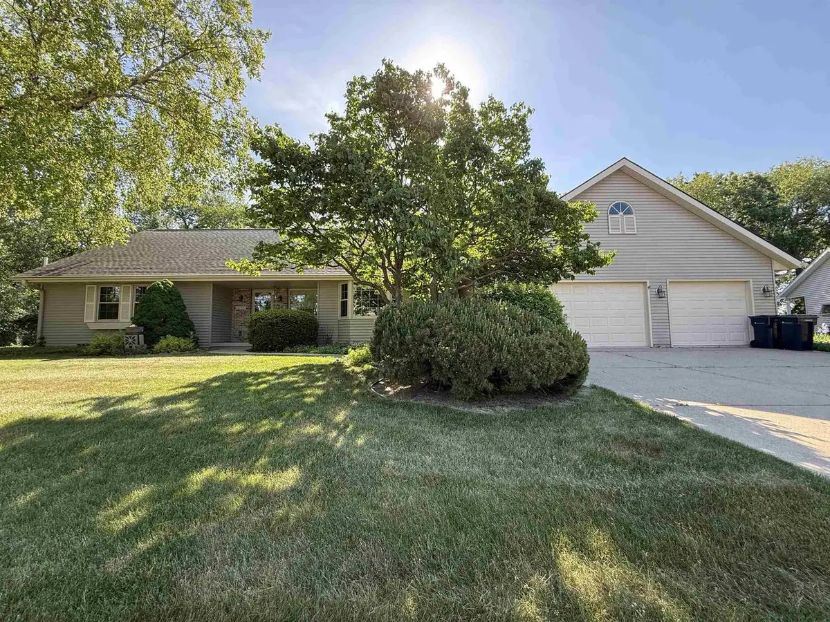 3259 Thames Lane, Janesville, WI 53546 - #1