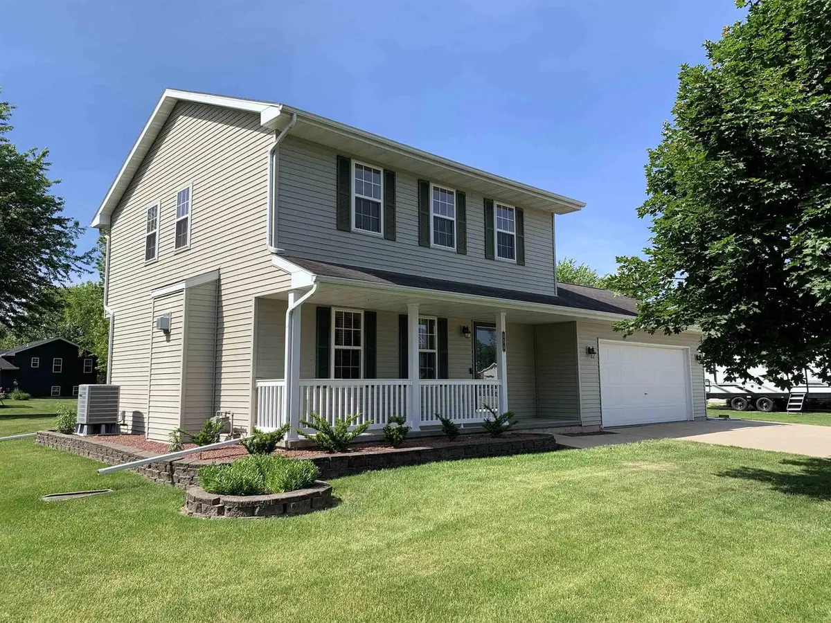 355 Sturges Street, Columbus, WI 53925 - #1