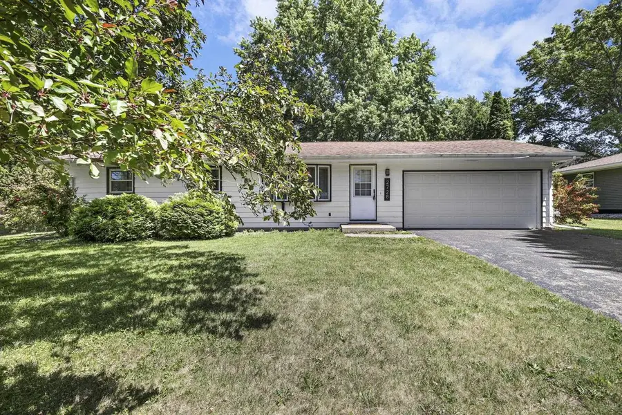2728 Florann Drive, Fitchburg, WI 53711 - #2