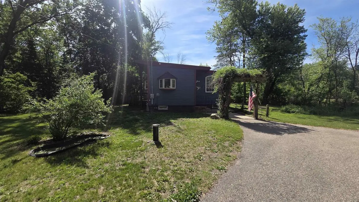 6522 N Middle Street, Westfield, WI 53964 - #1