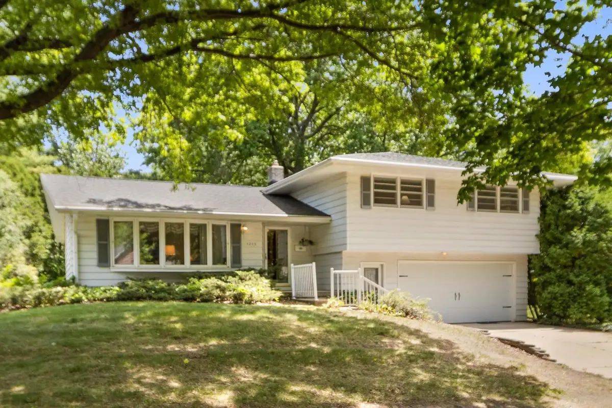 1205 Ellen Avenue, Madison, WI 53716 - #1
