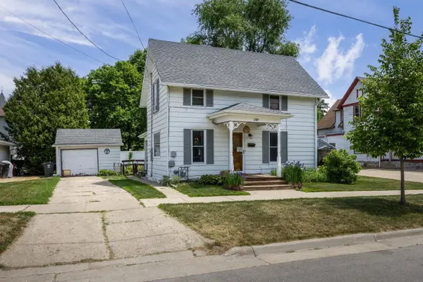 309 S Madison Street, Stoughton, WI 53589