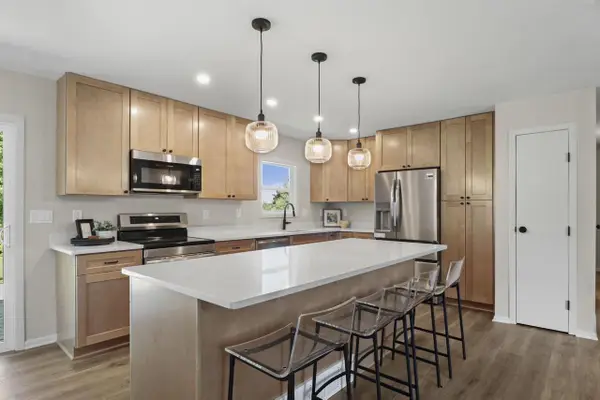 2660 Spring Hill Drive, Stoughton, WI 53589