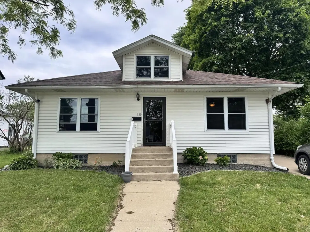 340 Broadway Street, Platteville, WI 53818 - #1