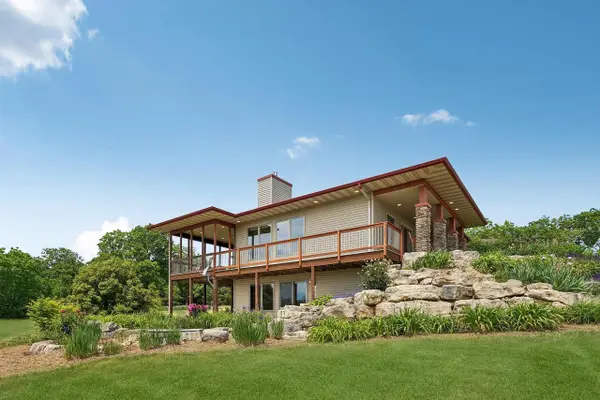 N7977 Dahlk Road, New Glarus, WI 53574