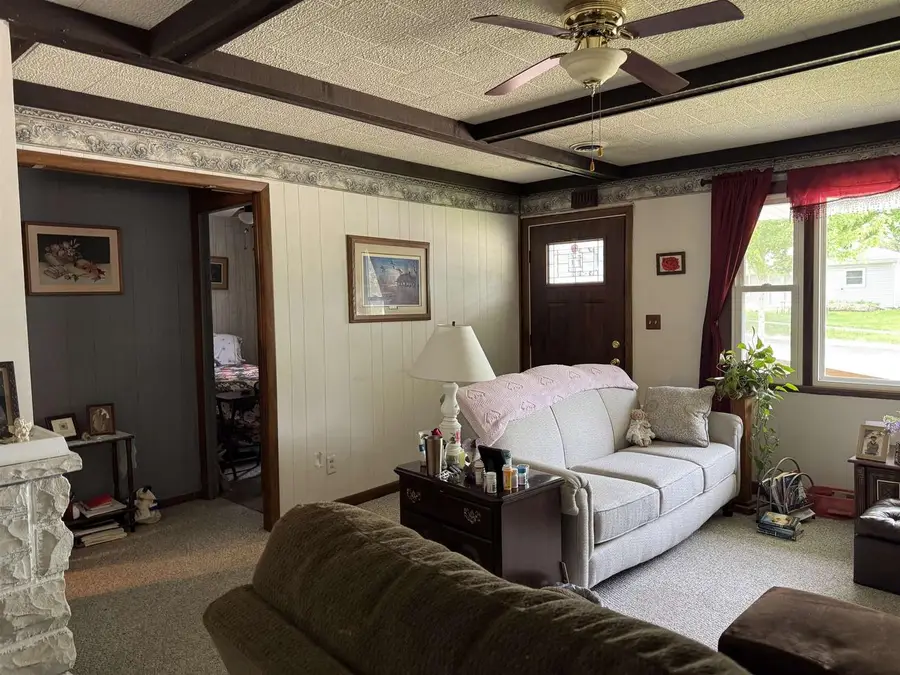 226 Winnebago Avenue, Portage, WI 53901 - #3