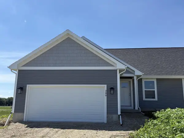 309 Orchid Avenue, Stoughton, WI 53589