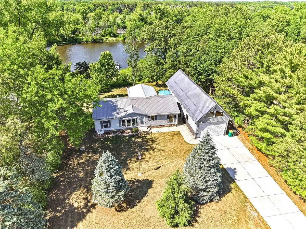 W5510 Oxbow Trail, Princeton, WI 54968 - #1