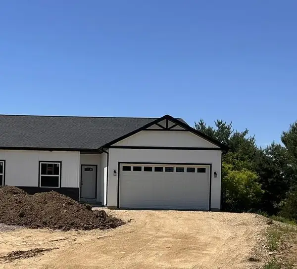 400 Mine Street, Baraboo, WI 53913