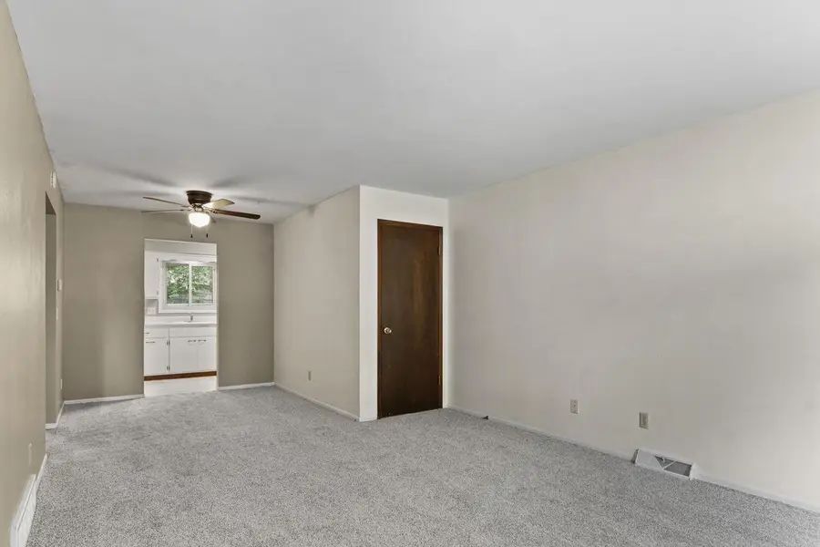 900 Monroe Court, Stoughton, WI 53589 - #3